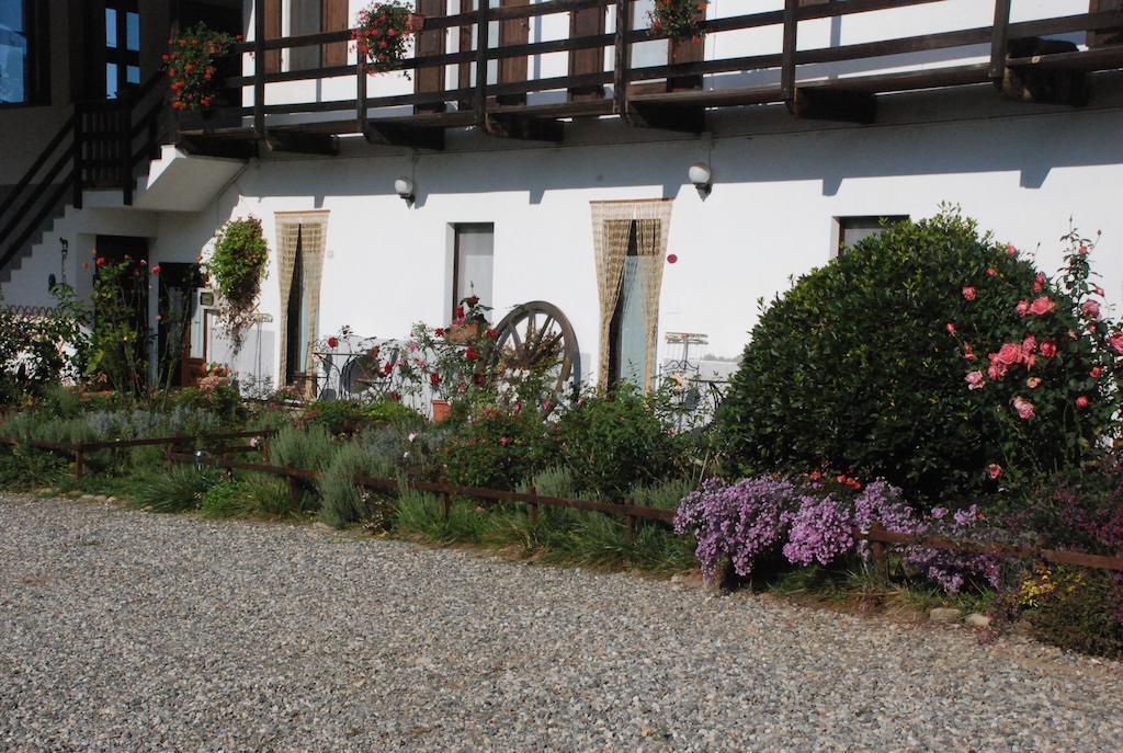 Agriturismo Fano'S Farm Suno Экстерьер фото